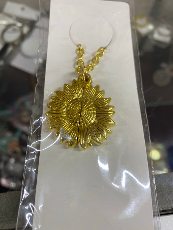 Sublimation GOLD sunflower  🌻 locket necklace